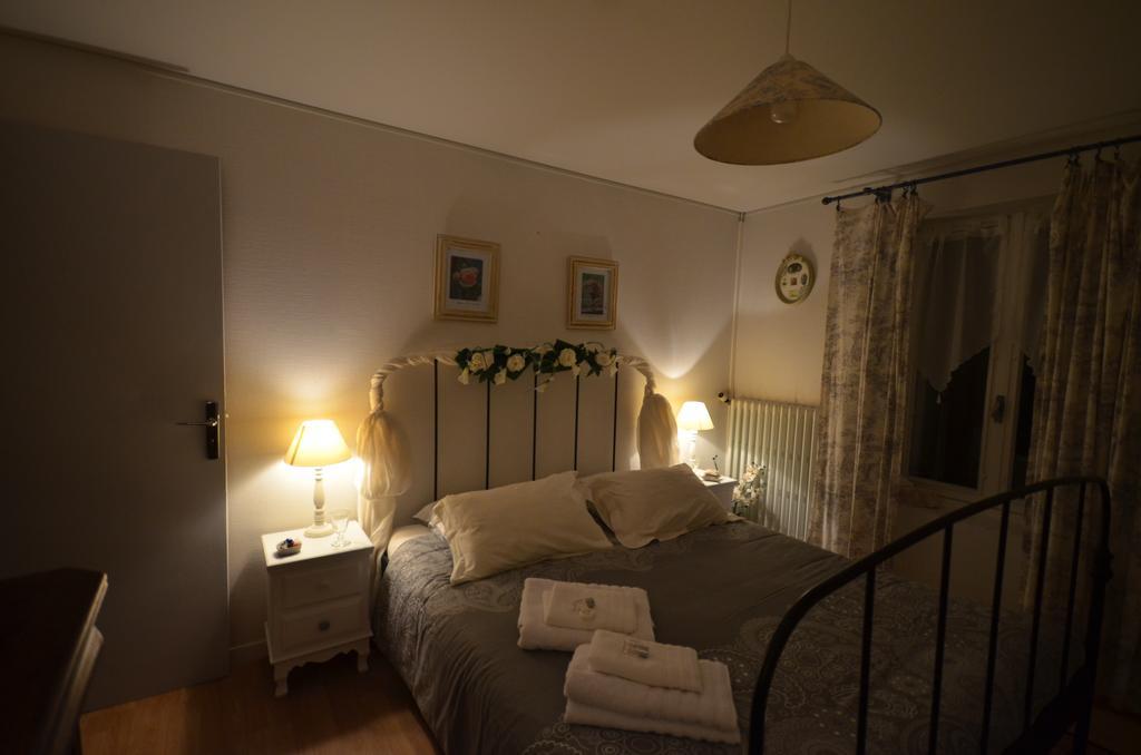 L'Arbre D'Alais Bed and Breakfast Saint-Fulgent Habitación foto
